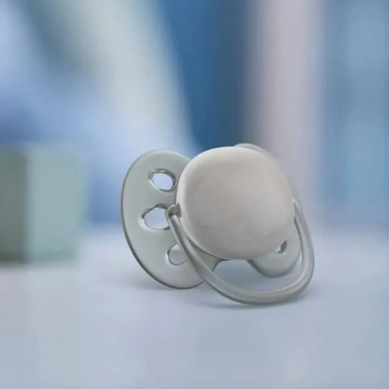 Пустышка Philips Avent Ultra soft 6-18 мес 2 шт