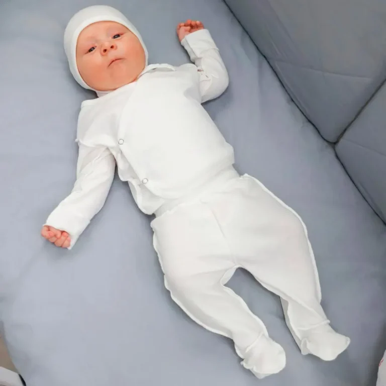 Комплект 3ка babycare однотонный распашонка + ползунки + чепчик