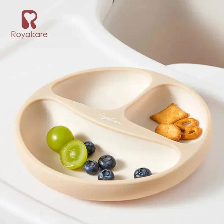 Тарелочка на присоске Royalcare с разделениями Бежевый 6+ мес