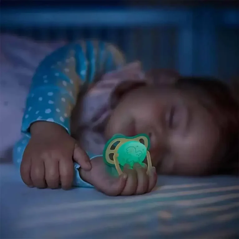 Пустышка Philips Avent Ultra air nighttime звезда сова 0-6 мес 2 шт