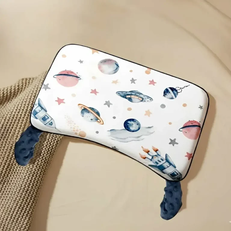 Ортопедическая подушка с ушками Космос 40*25 см 0+ мес