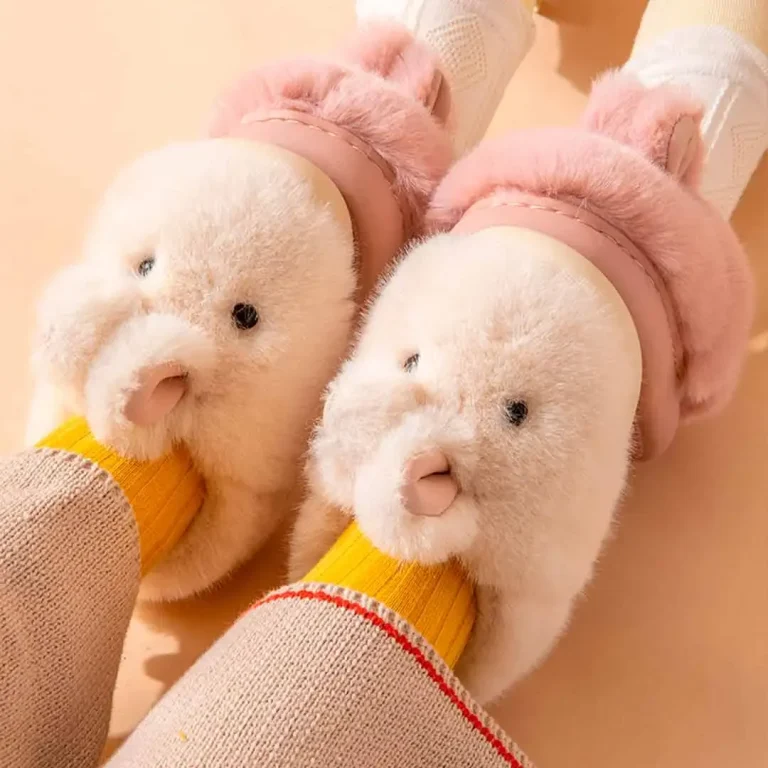 Меховые тапочки однотонные Зайка