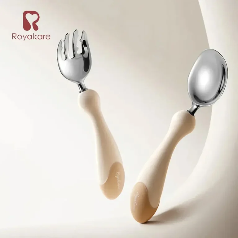 Набор столовых приборов Royalcare ложечка + вилочка 12+ мес