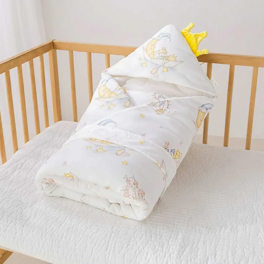 Одеяло Конверт BabyBinComing Месяц облака