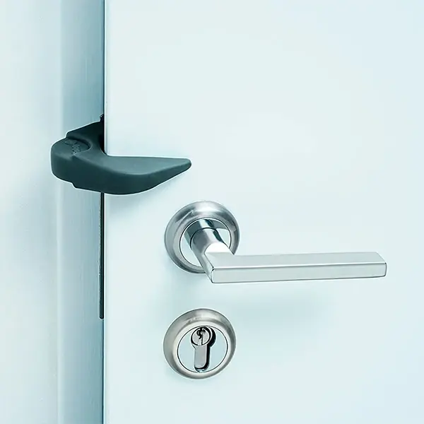 Блокиратор Safety Slam Stopper