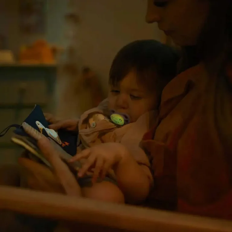 Пустышка Philips Avent Ultra Air Nighttime Звездный тигренок 18+ мес 2 шт